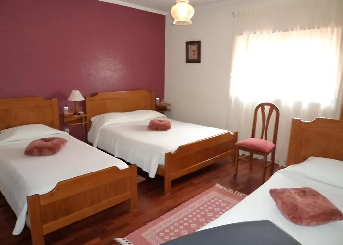 Casa de hóspedes Marazul 2*